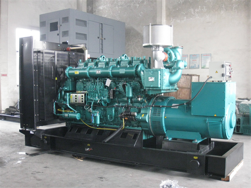 姚安200KW 柴油发电机的油耗是多少?