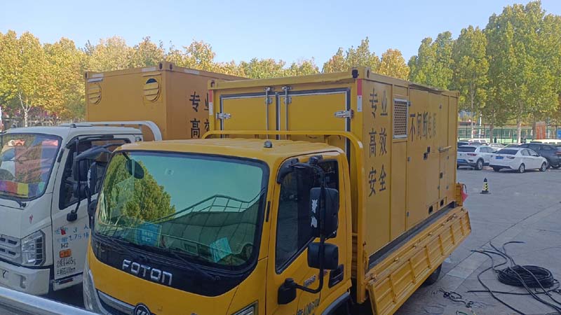 姚安柴油发电机组和UPS电源如何配合工作?